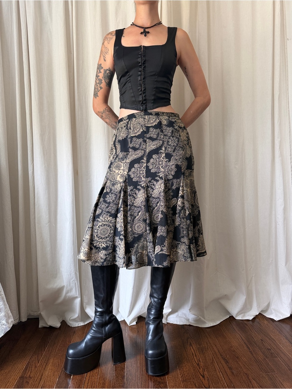 Vintage Kasper Black & Tan Paisley Handkerchief Hem Midi Skirt Women's Size 6 |